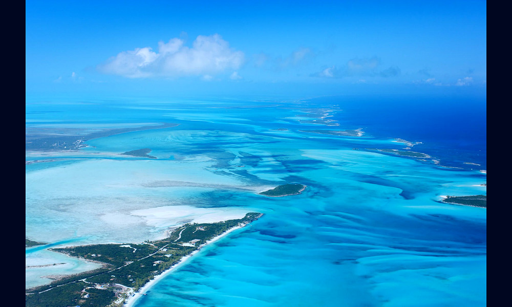 Bahamas Luxury Yacht Charter - IYC