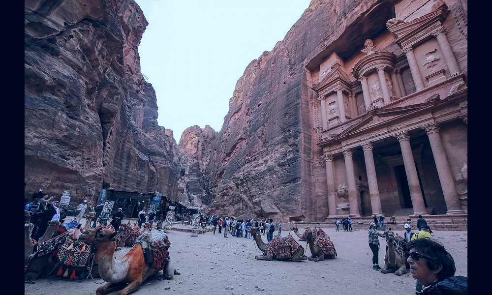 Tourists surge back to Jordan's desert marvel Petra | GMA News Online