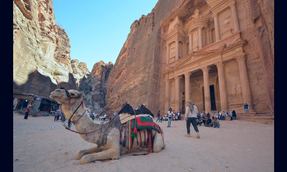 Jordan sees hopes of tourism revival after 2020 collapse | Reuters