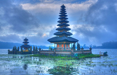 Indonesia - A Country Profile - Destination Indonesia - Nations Online  Project
