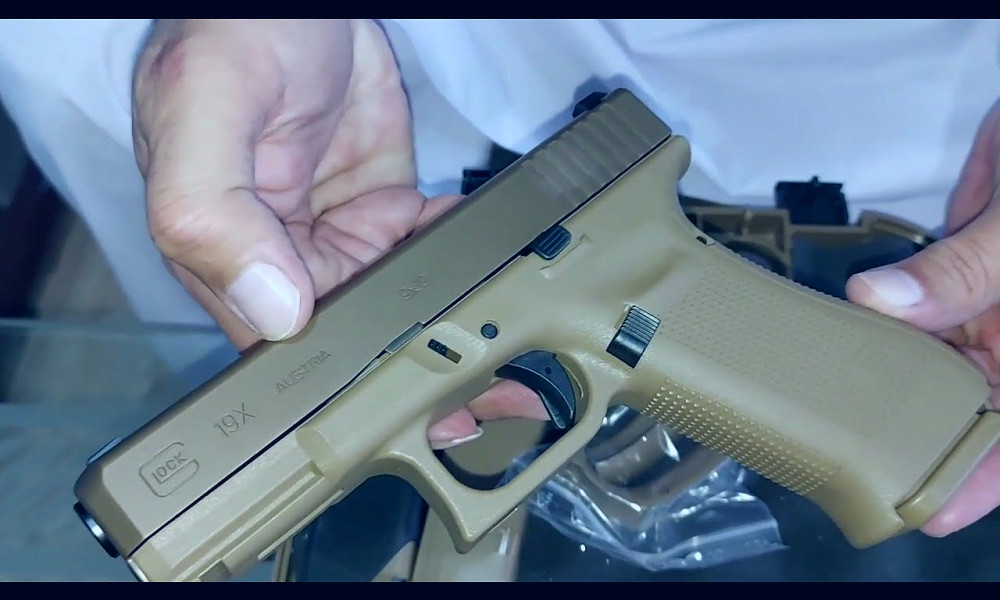 Glock 19x Gen 5 Austria made 9mm Pistol Review and Unboxing. - YouTube