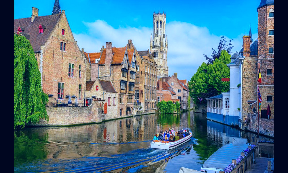 15 Best Places to Visit in Belgium - The Crazy Tourist