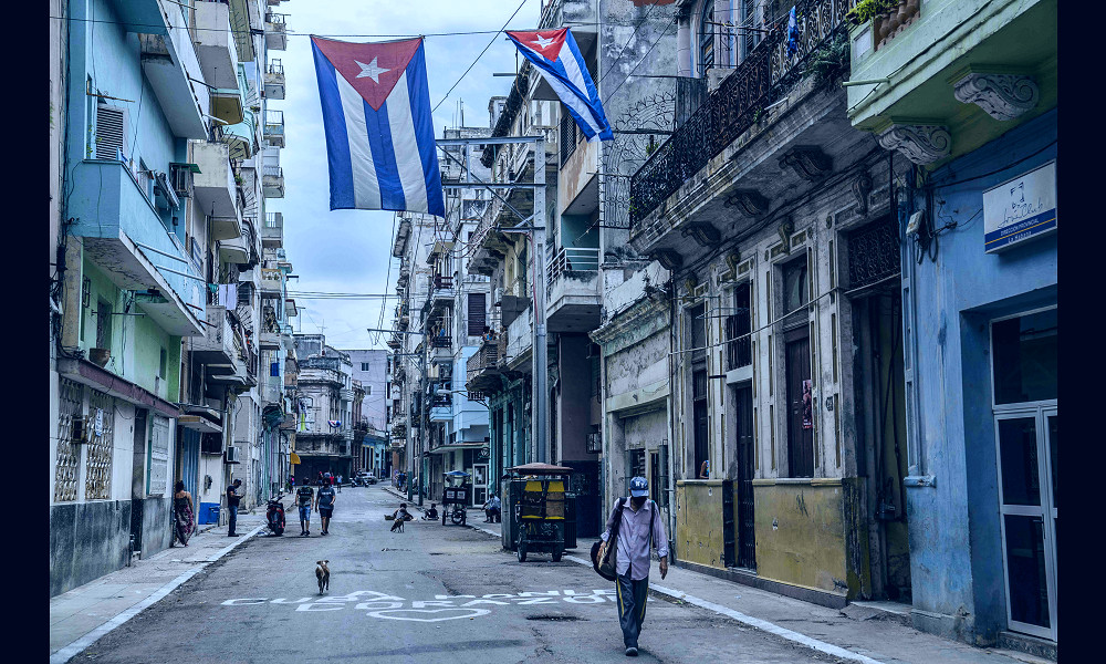 Bipartisan letter urges Biden to ease restrictions on Cuba's private sector