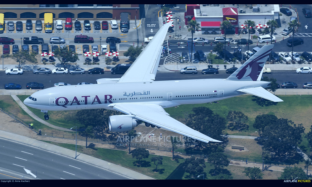 A7-BBG - Qatar Airways Boeing 777-200LR at Los Angeles Intl | Photo ID  985791 | Airplane-Pictures.net