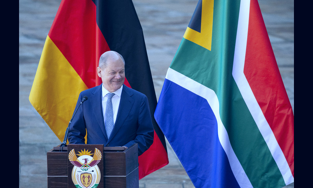 Energy tops Scholz's agenda in Senegal and South Africa – EURACTIV.com